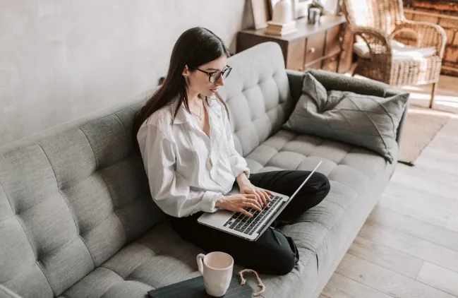 The Top Ways to Stay Productive While Working From Home